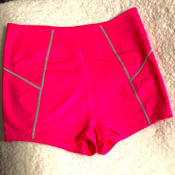 Free People Movement Pink Running/ workout shorts Final Price - Picture 1 of 6